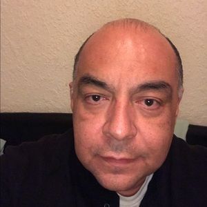 Meet your Posher, Cesar